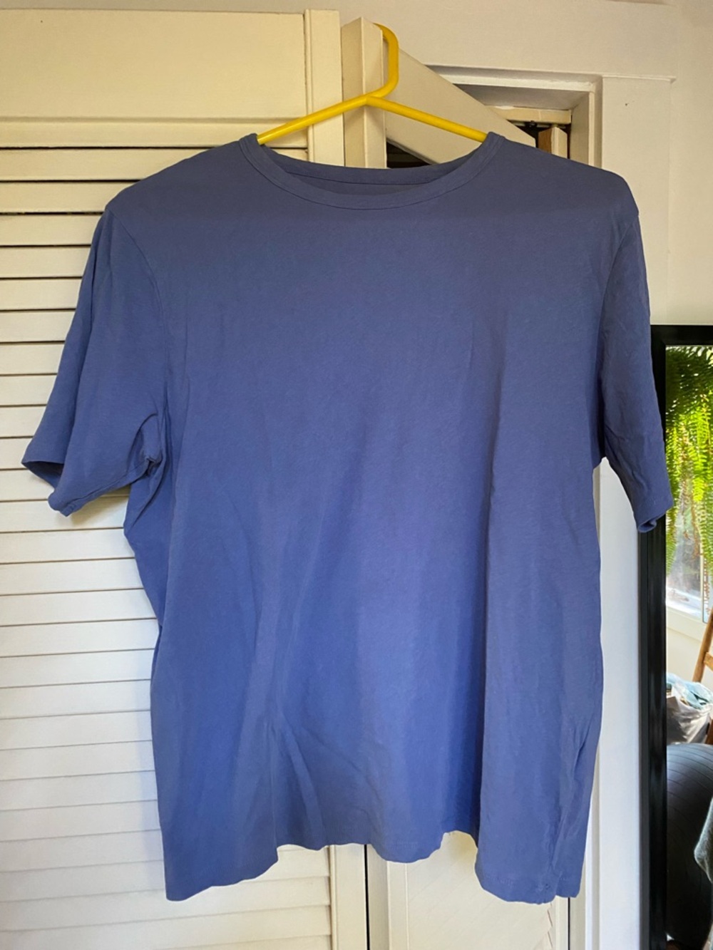 Everlane Air Tee in blue